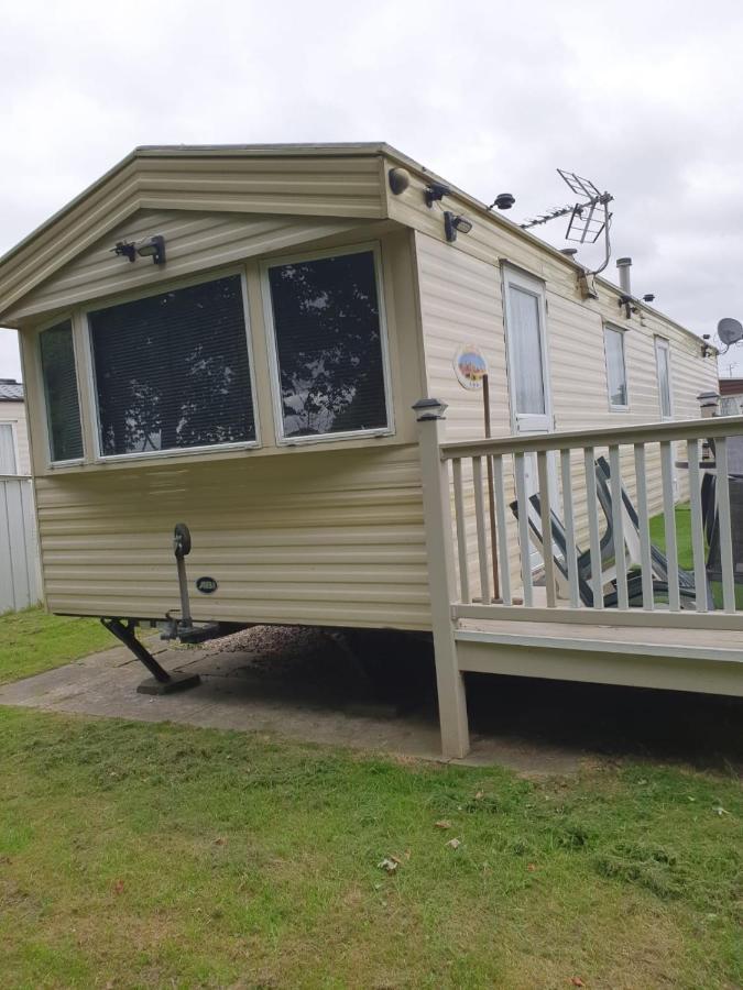 R And B Static Caravan Skegness Εξωτερικό φωτογραφία